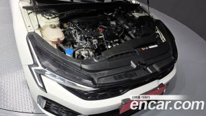 Kia K5 1.6 Turbo 2024 года из Южной Кореи