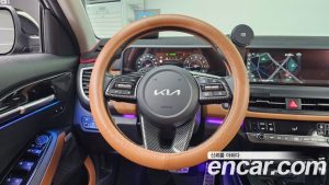 Kia Seltos Бензин 1.6 Turbo 2WD 2025 года из Южной Кореи