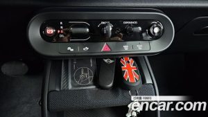 Mini Countryman ALL4 CLASSIC 2024 года из Южной Кореи