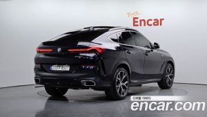 BMW X6 xDrive40i M Sport 2023 года из Южной Кореи