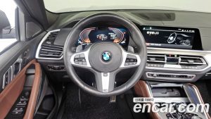 BMW X6 xDrive40i M Sport 2023 года из Южной Кореи