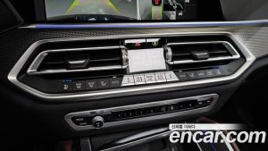 BMW X6 xDrive40i M Sport 2023 года из Южной Кореи