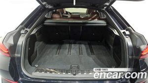BMW X6 xDrive40i M Sport 2023 года из Южной Кореи