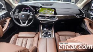 BMW X5 xDrive 40i xLine 2023 года из Южной Кореи