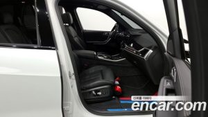 BMW X5 xDrive 40i M Sport 2024 года из Южной Кореи