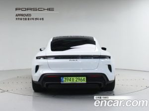 Porsche Taycan Turbo S 2025 года из Южной Кореи