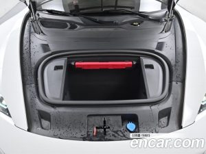 Porsche Taycan Turbo S 2025 года из Южной Кореи