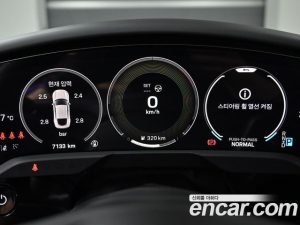 Porsche Taycan Turbo S 2025 года из Южной Кореи