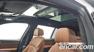 BMW X7 xDrive 40i Design Pure Excellence 7-Seater 2024 года из Южной Кореи