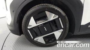 Kia EV3 Long Range 2WD 2025 года из Южной Кореи