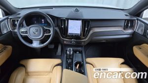 Volvo XC60 B5 Inscription 2022 года из Южной Кореи