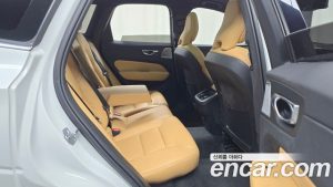 Volvo XC60 B5 Inscription 2022 года из Южной Кореи