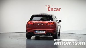 Mini Clubman MULTITONE Edition 2023 года из Южной Кореи