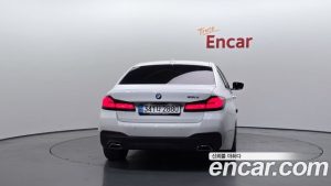 BMW 5-Series 530i M Sport 2023 года из Южной Кореи