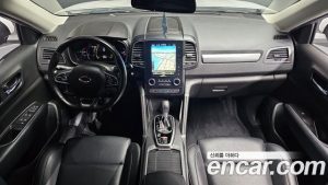 Renault-KoreaSamsung QM6 2.0 GDe LE Signature 2WD 2023 года из Южной Кореи