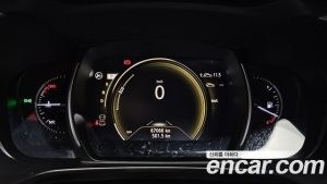 Renault-KoreaSamsung QM6 2.0 GDe LE Signature 2WD 2023 года из Южной Кореи