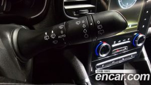 Renault-KoreaSamsung QM6 2.0 GDe LE Signature 2WD 2023 года из Южной Кореи