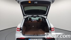Genesis GV70 2.5T Бензин AWD 2025 года из Южной Кореи