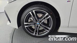 BMW 1-Series 120i M Sport 2023 года из Южной Кореи