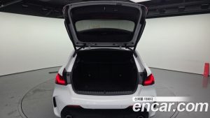 BMW 1-Series 120i M Sport 2023 года из Южной Кореи