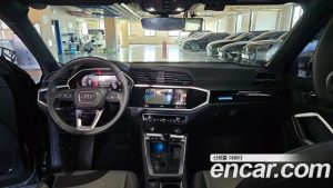 Audi Q3 40 TFSI 4WD Premium 2025 года из Южной Кореи