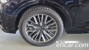 Audi Q3 40 TFSI 4WD Premium 2025 года из Южной Кореи