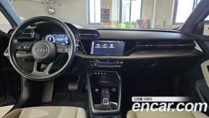 Audi A3 40 TFSI 2024 года из Южной Кореи