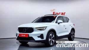 Volvo XC40 B4 ULTIMATE Bright 2023 года из Южной Кореи