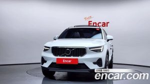 Volvo XC40 B4 ULTIMATE Bright 2023 года из Южной Кореи