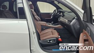 BMW X5 xDrive 40i M Sport 2023 года из Южной Кореи