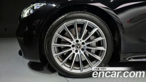 Mercedes-Benz S-Class S450 d 4MATIC AMG Line 2024 года из Южной Кореи