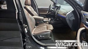 BMW X3 xDrive 20i M Sport PRO 2023 года из Южной Кореи