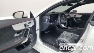 Mercedes-Benz CLA-Class CLA250 4MATIC 2024 года из Южной Кореи