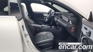 Mercedes-Benz CLA-Class CLA250 4MATIC 2024 года из Южной Кореи