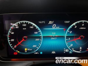 Mercedes-Benz E-Class E250 Avantgarde 2023 года из Южной Кореи