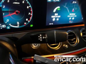 Mercedes-Benz E-Class E250 Avantgarde 2023 года из Южной Кореи