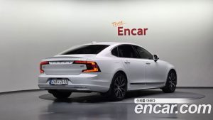 Volvo S90 B5 ULTIMATE Bright 2023 года из Южной Кореи