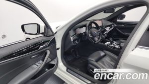 BMW 5-Series 530i M Sport 2023 года из Южной Кореи