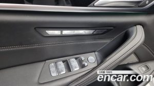 BMW 5-Series 530i M Sport 2023 года из Южной Кореи