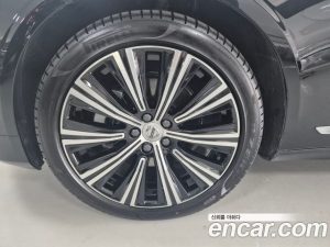 Volvo S90 B5 ULTIMATE Bright 2024 года из Южной Кореи