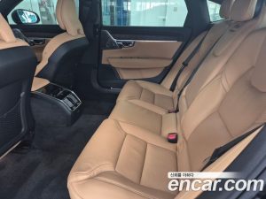 Volvo S90 B5 ULTIMATE Bright 2024 года из Южной Кореи