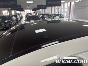 Mercedes-Benz GLC-Class GLC300 4MATIC Coupe 2024 года из Южной Кореи