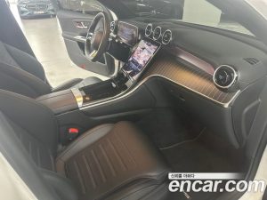 Mercedes-Benz GLC-Class GLC300 4MATIC Coupe 2024 года из Южной Кореи