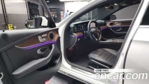 Mercedes-Benz E-Class E250 Exclusive 2023 года из Южной Кореи
