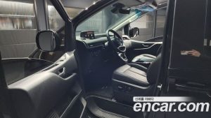 Hyundai Staria L3.5 Wagon 5 2025 года из Южной Кореи