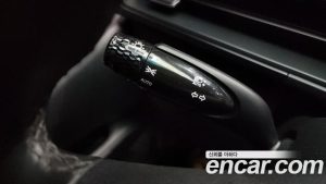 Hyundai Staria L3.5 Wagon 5 2025 года из Южной Кореи