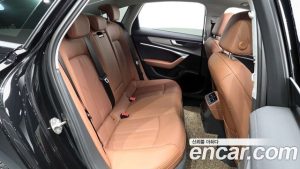 Audi A6 45 TFSI 2023 года из Южной Кореи