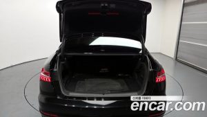 Audi A6 45 TFSI 2023 года из Южной Кореи