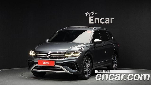 Volkswagen Tiguan 2.0 TSI Prestige 2023 года из Кореи