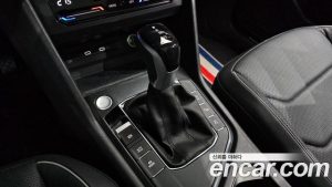 Volkswagen Tiguan 2.0 TSI Prestige 2023 года из Южной Кореи